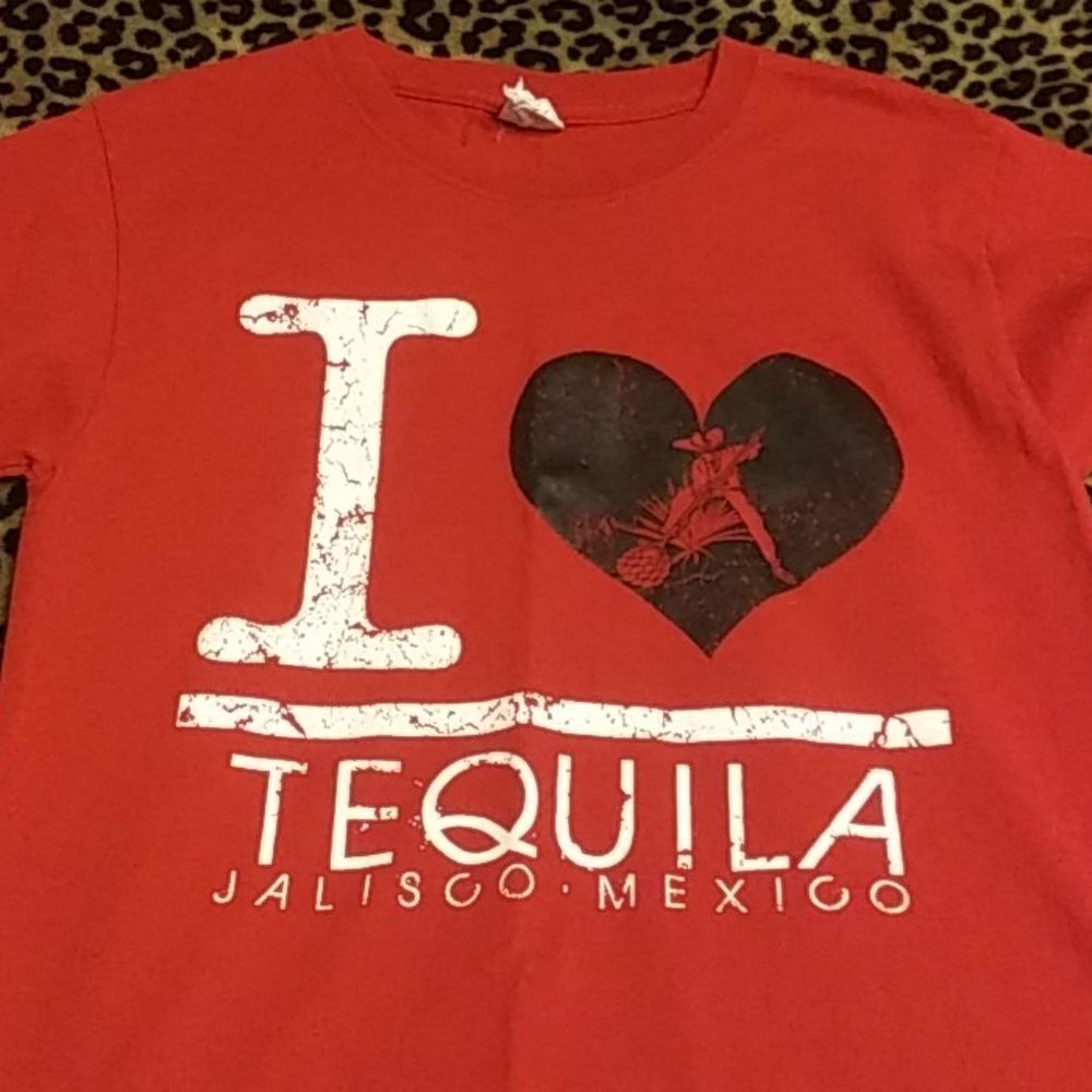 🤠Tequila Short Sleeve Tee Size Small